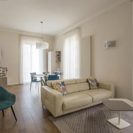 La Casa Di Nausicaa - Vespero * 雷焦卡拉布里亚