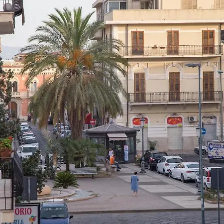 La Casa Di Nausicaa - Vespero Reggio Calabria