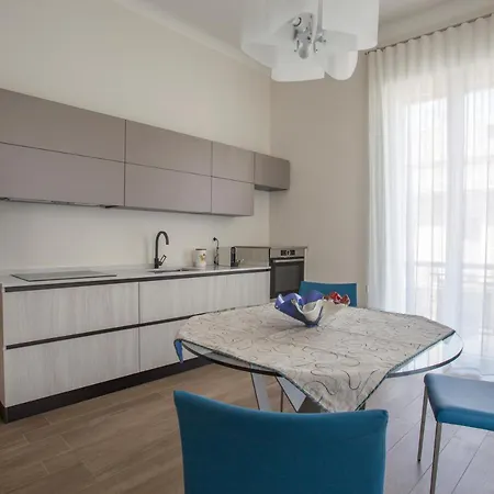 La Casa Di Nausicaa - Vespero Apartment Reggio Calabria