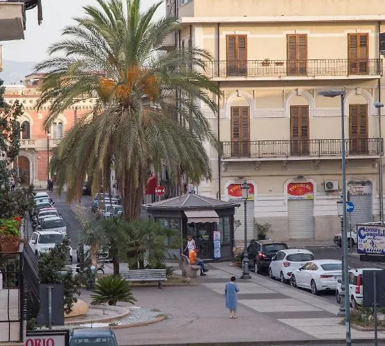 La Casa Di Nausicaa : Il Piacere Dell'ospitalità Reggio Calabria